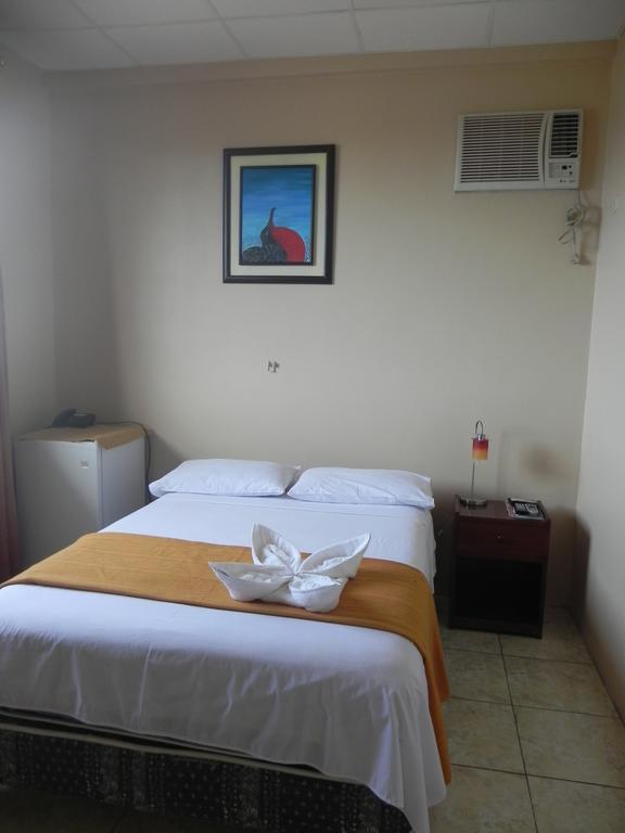 Hostal La Posada De Jose Carlos ปูแอร์โต บาเกริโซ โมเรโน ห้อง รูปภาพ