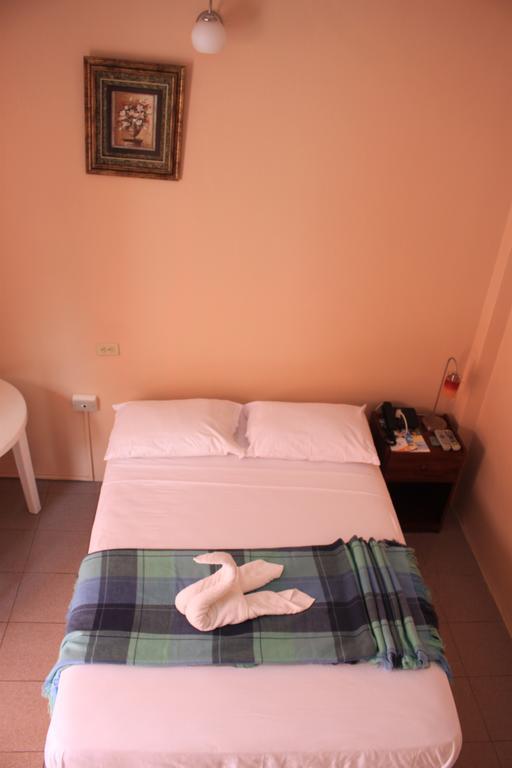Hostal La Posada De Jose Carlos ปูแอร์โต บาเกริโซ โมเรโน ภายนอก รูปภาพ